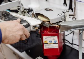 Заточка производится на ручном станке SSM 2
<br /> Заточка производится на ручном станке SSM 2
<br />